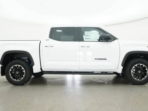 Used 2026 Toyota Tundra SR5 AWD/4WD image 27