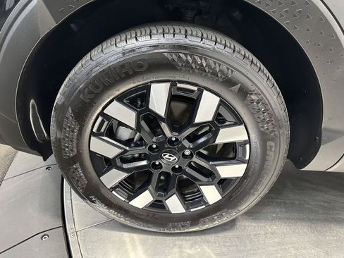 Certified 2025 Hyundai Santa Cruz SE AWD/4WD image 9
