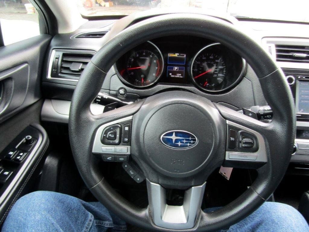 Used 2015 Subaru Outback 2.5i AWD/4WD image 15