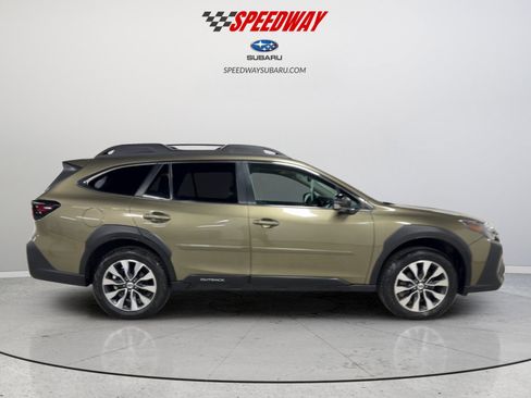 Certified 2023 Subaru Outback Limited image 11