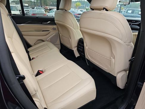 Used 2022 Jeep Grand Cherokee Limited 4xe w/ Luxury Tech Group II image 13