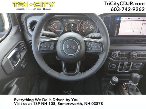 New 2025 Jeep Wrangler Sport S image 13