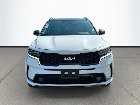 Certified 2023 Kia Sorento SX image 2