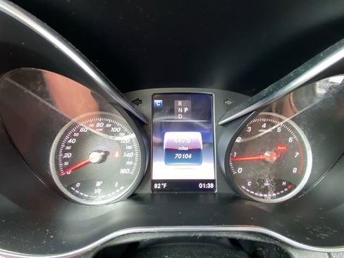 Used 2019 Mercedes-Benz GLC 300 image 22