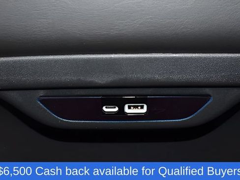 New 2026 Chrysler Pacifica Select FWD image 30