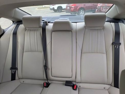 Used 2021 Honda Accord Touring image 32