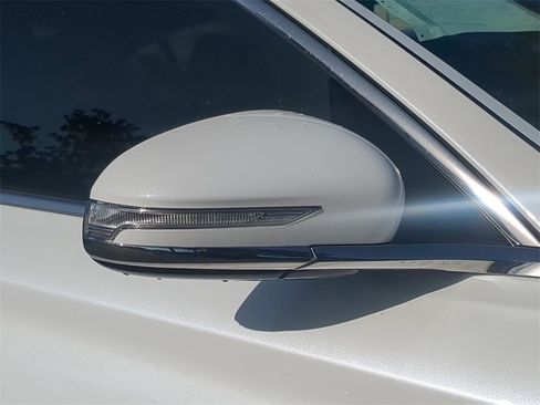 New 2025 Genesis G70 2.5T image 10