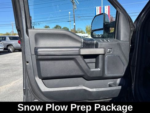 Used 2020 Ford F250 Platinum w/ FX4 Off-Road Package image 15