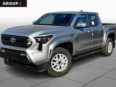 New 2025 Toyota Tacoma SR5