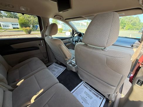 Used 2016 Honda Odyssey SE image 29