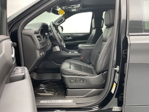 Used 2023 Chevrolet Tahoe RST w/ Luxury Package image 14