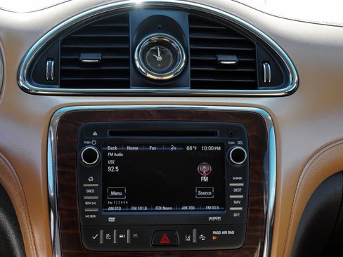 Used 2017 Buick Enclave Premium w/ Trailering Package AWD/4WD image 36