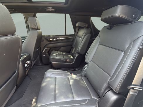 Used 2023 GMC Yukon Denali AWD/4WD image 25