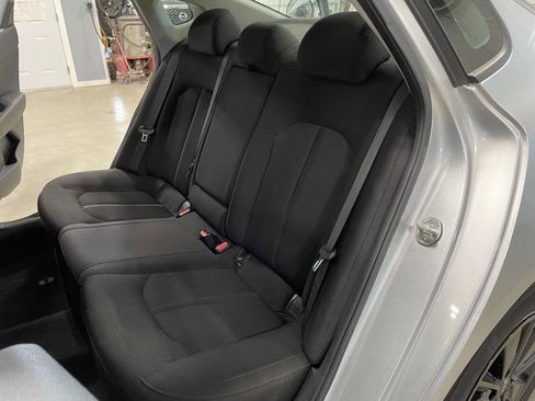 Used 2018 Kia Optima LX FWD image 13