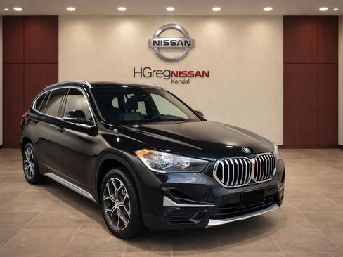 Used 2021 BMW X1 xDrive28i image 3