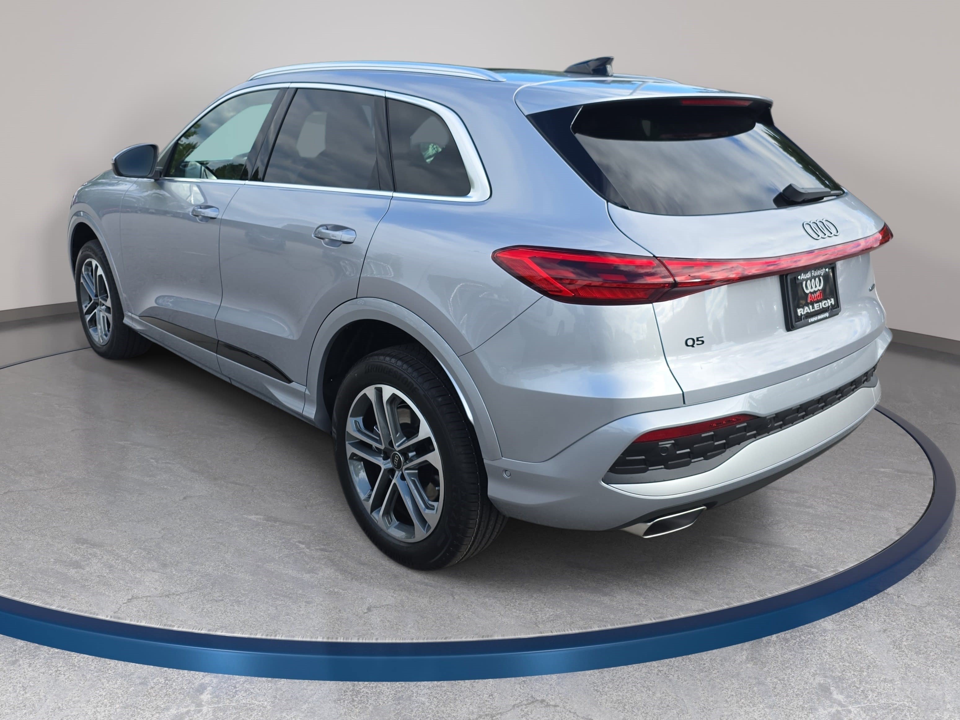 New 2026 Audi Q5 Premium Plus AWD/4WD image 7