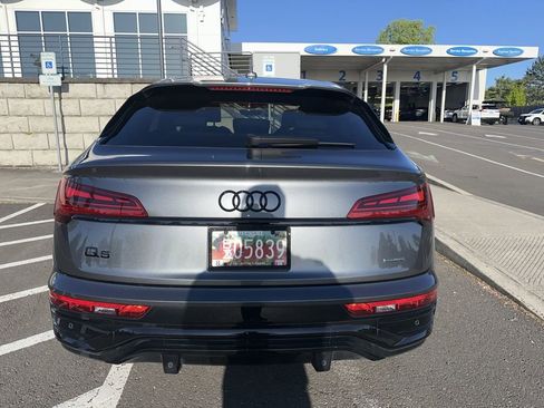 Used 2025 Audi Q5 2.0T Premium Plus w/ Premium Plus Package AWD/4WD image 4