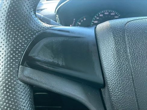 Certified 2020 Chevrolet Trax LS FWD image 20