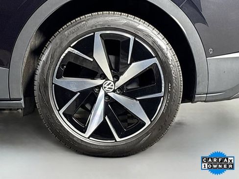 Used 2023 Volkswagen ID.4 Pro S image 32