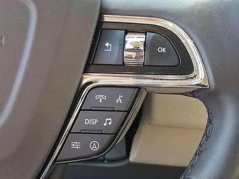 Used 2024 Lincoln Navigator Premiere image 20