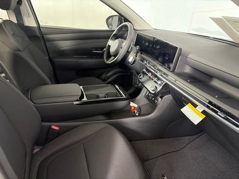New 2026 Hyundai Tucson Blue SE AWD/4WD image 16