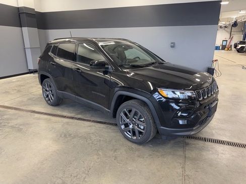 New 2026 Jeep Compass Limited image 2