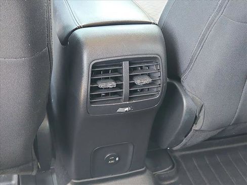 Used 2022 Ford Escape SE AWD/4WD image 17