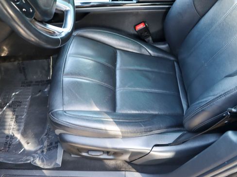 Used 2020 Land Rover Range Rover Evoque S AWD/4WD image 16