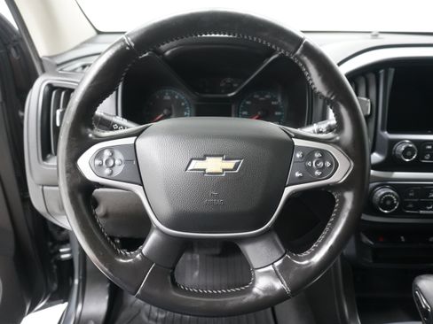 Used 2022 Chevrolet Colorado LT w/ LT Convenience Package RWD image 15