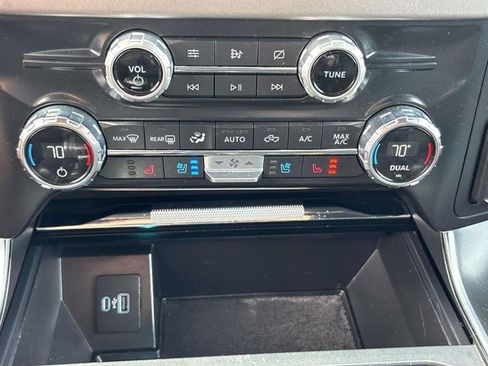 Used 2021 Ford F150 Raptor w/ Convenience Package image 27