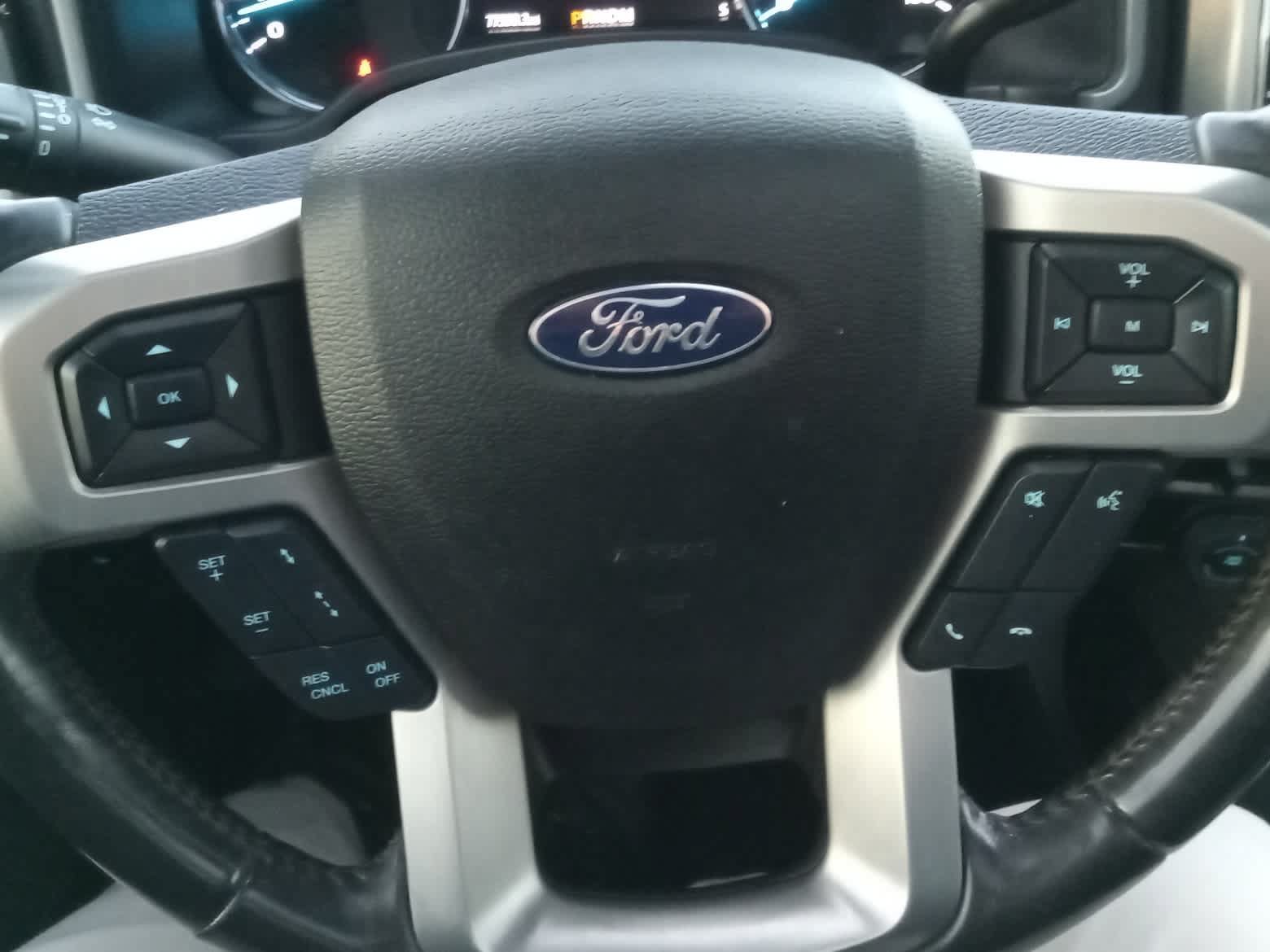 Used 2020 Ford F350 Platinum AWD/4WD image 25