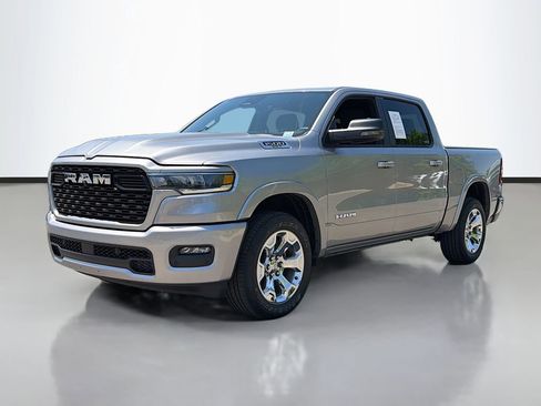 Used 2025 RAM 1500 Big Horn AWD/4WD image 2