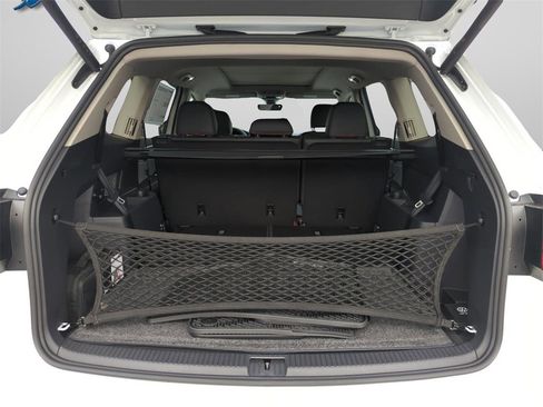 New 2026 Volkswagen Atlas Peak Edition image 37