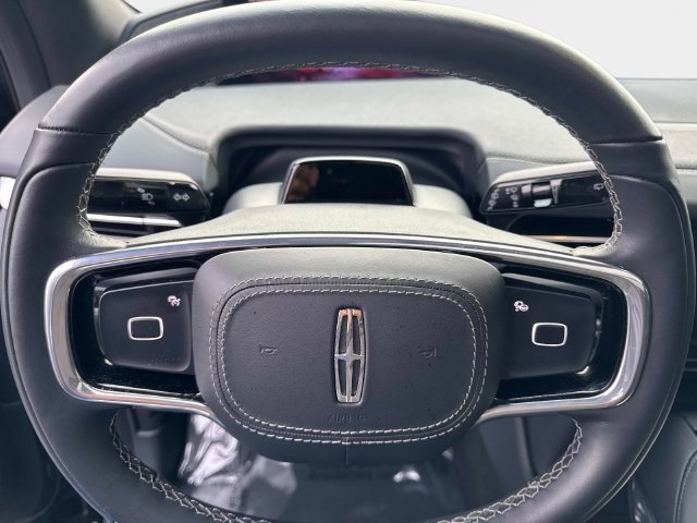 Used 2026 Lincoln Navigator L Reserve w/ Jet Appearance Package AWD/4WD image 33