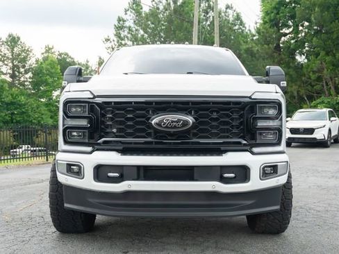Used 2024 Ford F250 Platinum AWD/4WD image 8