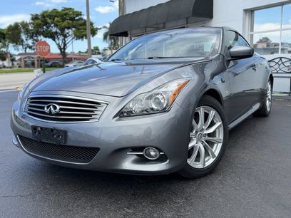 Used 2014 INFINITI Q60 Convertible w/ Premium Package