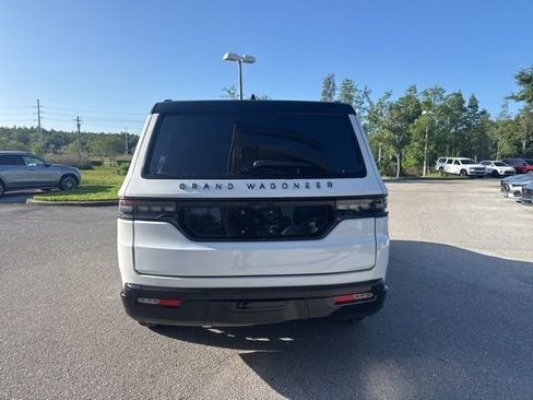 Used 2024 Jeep Grand Wagoneer Series II w/ Quick Order Packagew 28T image 4