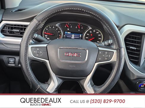 Used 2020 GMC Acadia SLE w/ LPO, Black Accent Package FWD image 12