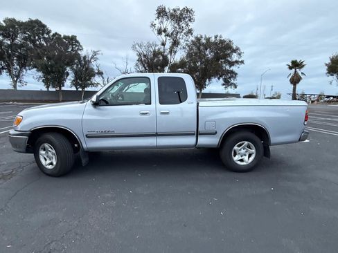 Used 2000 Toyota Tundra SR5 image 6