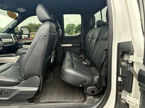 Used 2022 Ford F250 Lariat w/ Chrome Package AWD/4WD image 16