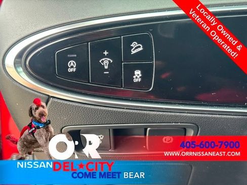 Used 2025 Genesis GV70 2.5T AWD/4WD image 21