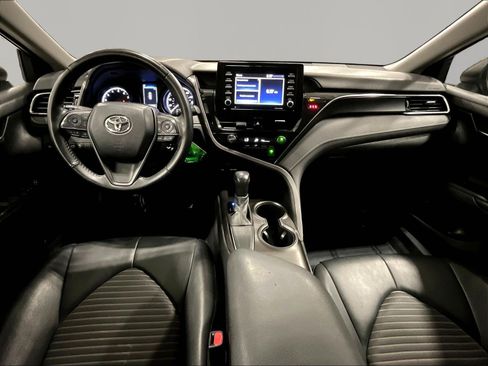 Used 2021 Toyota Camry SE FWD image 7