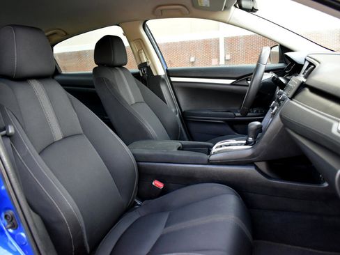 Used 2019 Honda Civic LX image 31