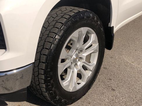 Used 2023 Chevrolet Silverado 1500 LTZ w/ Technology Package image 2