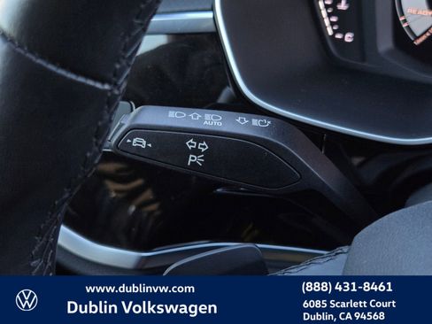 Used 2023 Audi Q3 2.0T Premium image 22