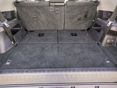 Used 2021 Toyota 4Runner SR5 image 7