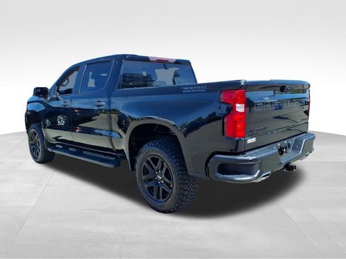 Used 2022 Chevrolet Silverado 1500 Custom Trail Boss w/ Midnight Edition image 24