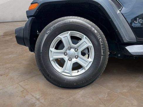 Used 2023 Jeep Wrangler Unlimited Sport AWD/4WD image 14