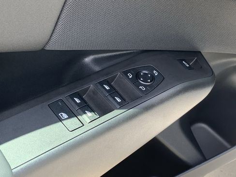 Used 2025 BMW X3 xDrive30i w/ Premium Package image 14