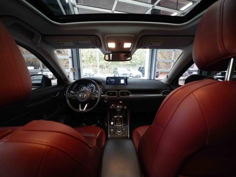 Used 2021 MAZDA CX-5 Carbon Edition image 19